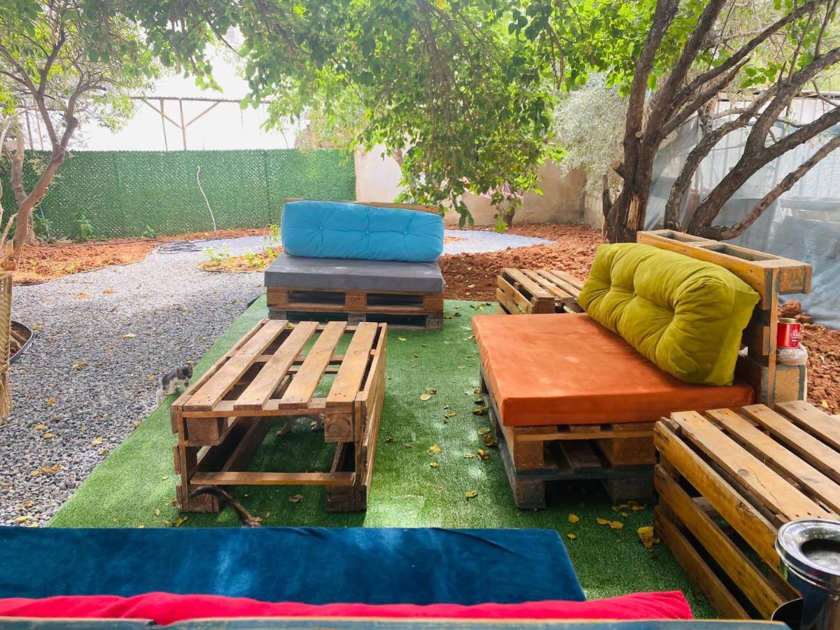 Secret Garden Guest House 02 Famagusta  Buitenkant foto